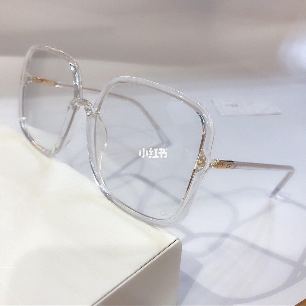 Dior Oversized SOSTELLAIRE01 Glasses - Picture 2 of 3